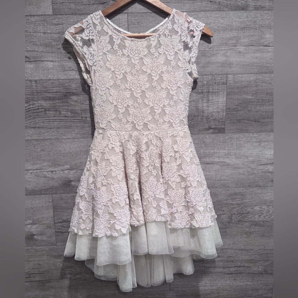 Joyfolie Mia Joy Lace Dress in Cream/Beige/Champagne